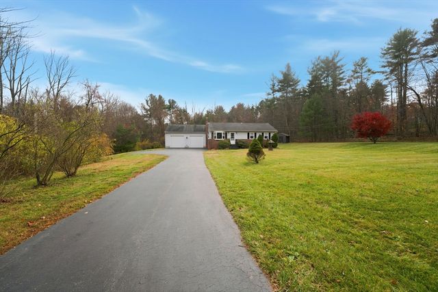 58 Colburn Rd, Charlton, MA 01507
