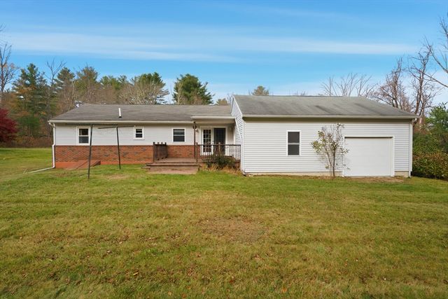 58 Colburn Rd, Charlton, MA 01507