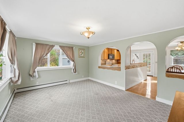 58 Colburn Rd, Charlton, MA 01507