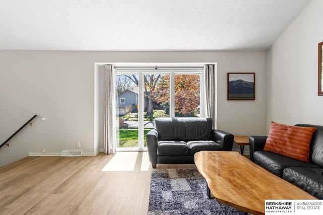 2321 N 127 Circle, Omaha, NE 68164