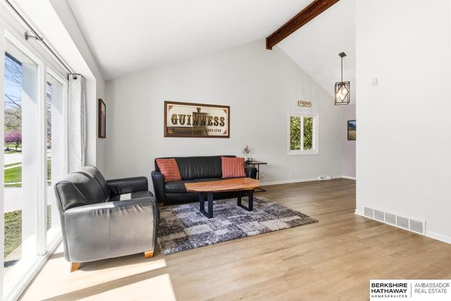2321 N 127 Circle, Omaha, NE 68164
