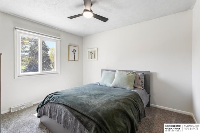 2321 N 127 Circle, Omaha, NE 68164
