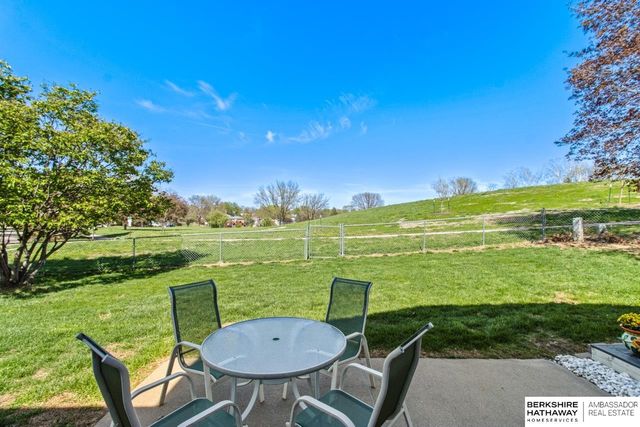 2321 N 127 Circle, Omaha, NE 68164