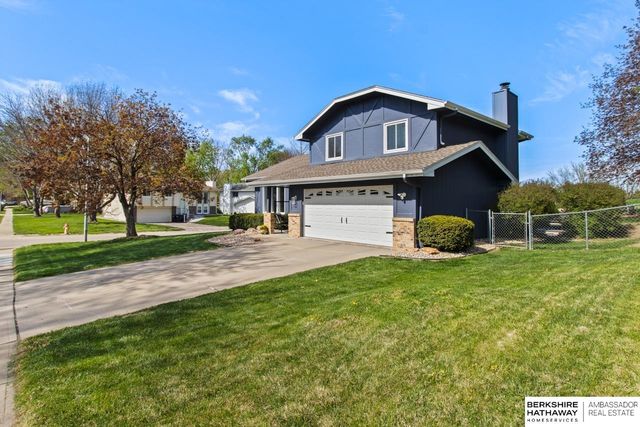 2321 N 127 Circle, Omaha, NE 68164