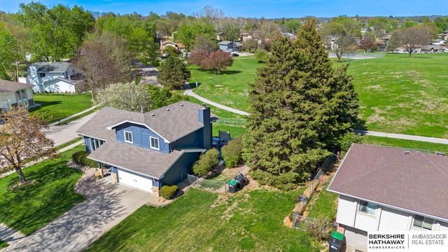 2321 N 127 Circle, Omaha, NE 68164