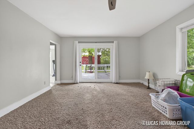 2221 W 68th Street, Newaygo, MI 49337