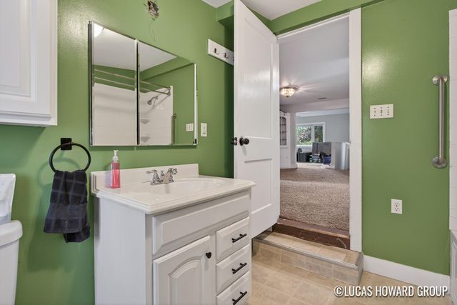 2221 W 68th Street, Newaygo, MI 49337