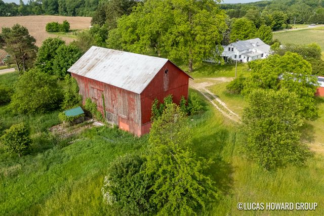 2221 W 68th Street, Newaygo, MI 49337