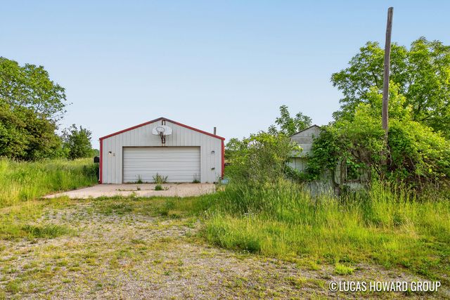 2221 W 68th Street, Newaygo, MI 49337