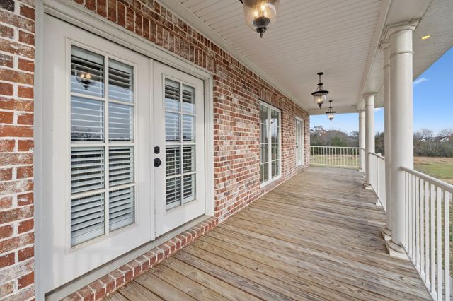 1522 Walnut Grove Rd, Christiana, TN 37037