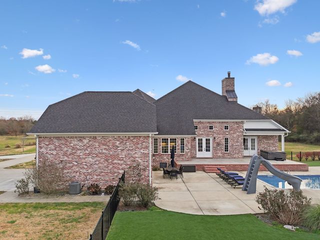 1522 Walnut Grove Rd, Christiana, TN 37037