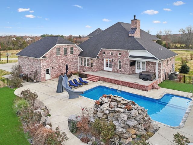 1522 Walnut Grove Rd, Christiana, TN 37037