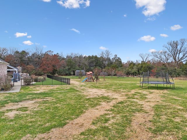 1522 Walnut Grove Rd, Christiana, TN 37037