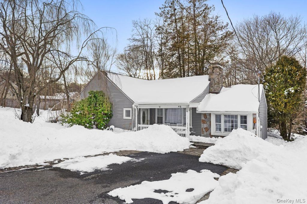 45 Heather Drive, Mahopac, NY 10541