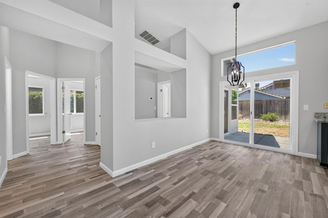 304 Jonquil Ct, Roseville, CA 95747