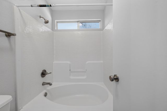 304 Jonquil Ct, Roseville, CA 95747