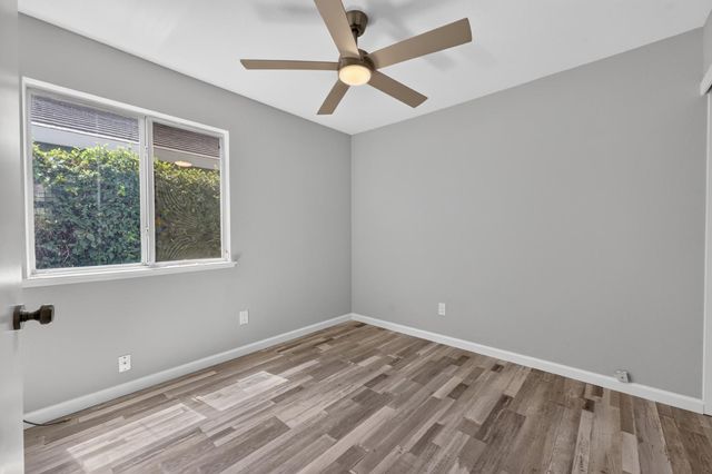 304 Jonquil Ct, Roseville, CA 95747