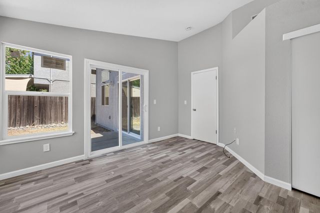 304 Jonquil Ct, Roseville, CA 95747