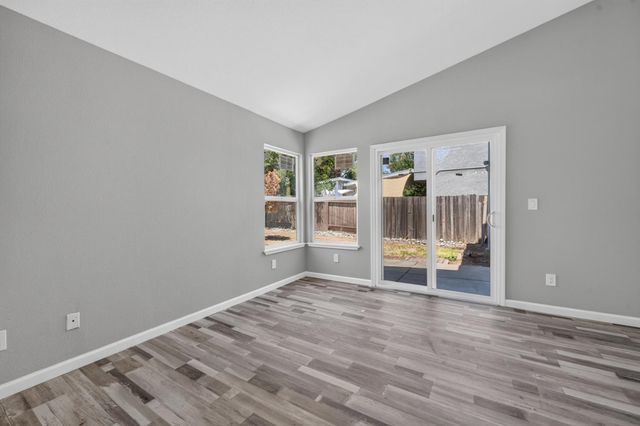 304 Jonquil Ct, Roseville, CA 95747