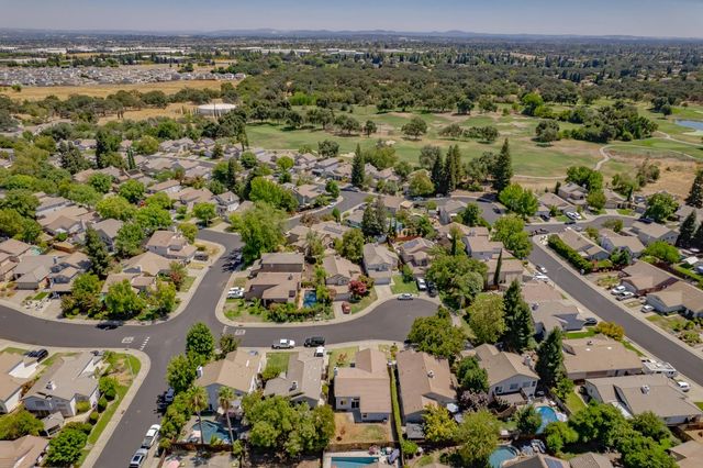 304 Jonquil Ct, Roseville, CA 95747