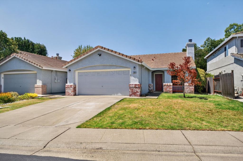 304 Jonquil Ct, Roseville, CA 95747