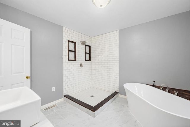 26792 PORTER MILL RD, Hebron, MD 21830