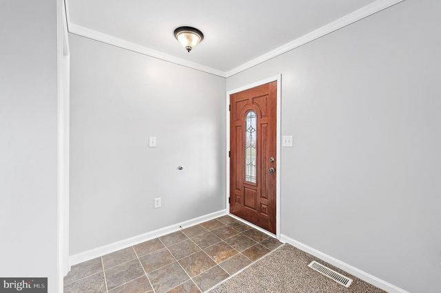 26792 PORTER MILL RD, Hebron, MD 21830