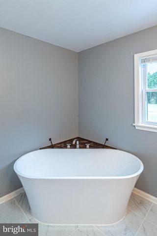 26792 PORTER MILL RD, Hebron, MD 21830