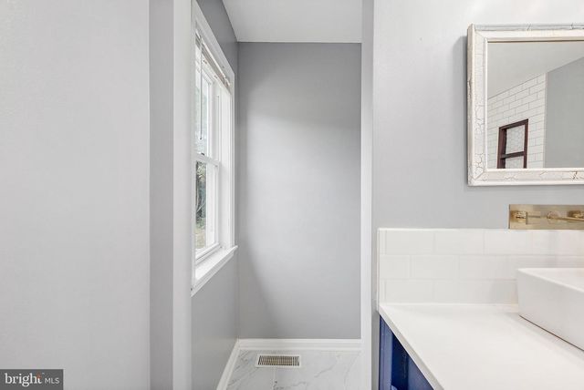 26792 PORTER MILL RD, Hebron, MD 21830