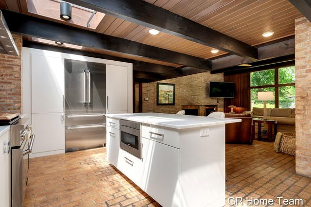 410 W South Street, Greenville City, MI 48838