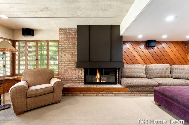 410 W South Street, Greenville City, MI 48838