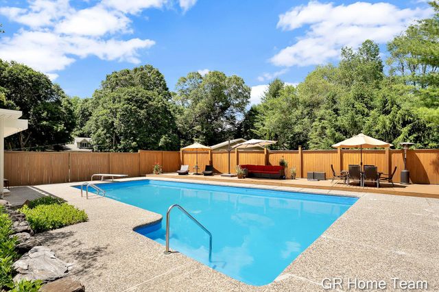 410 W South Street, Greenville City, MI 48838