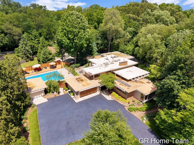 410 W South Street, Greenville City, MI 48838