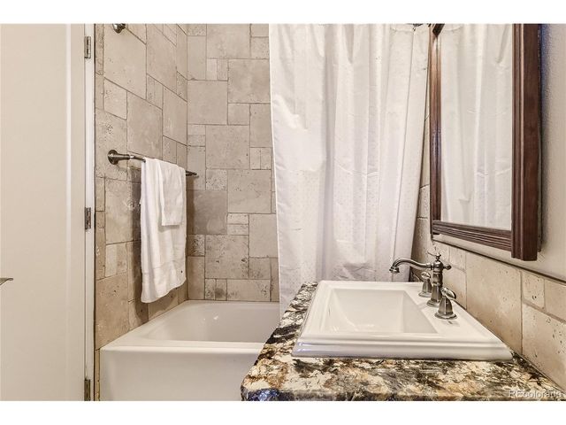 160 S Hudson St, Denver, CO 80246