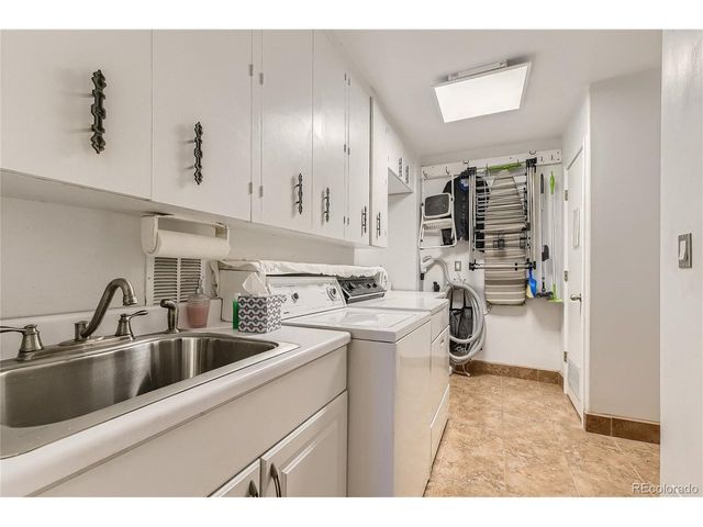 160 S Hudson St, Denver, CO 80246