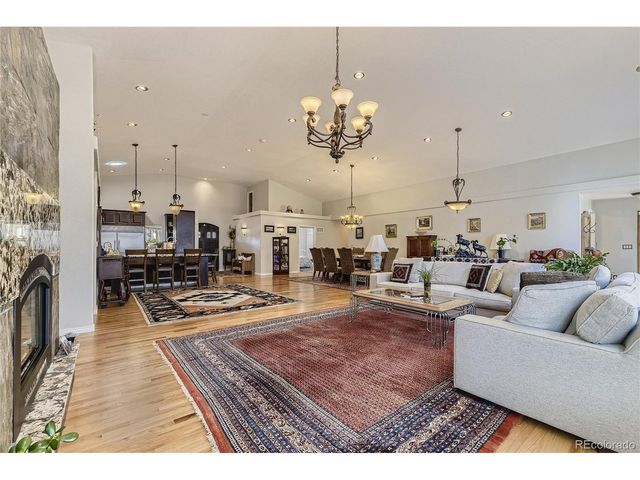 160 S Hudson St, Denver, CO 80246