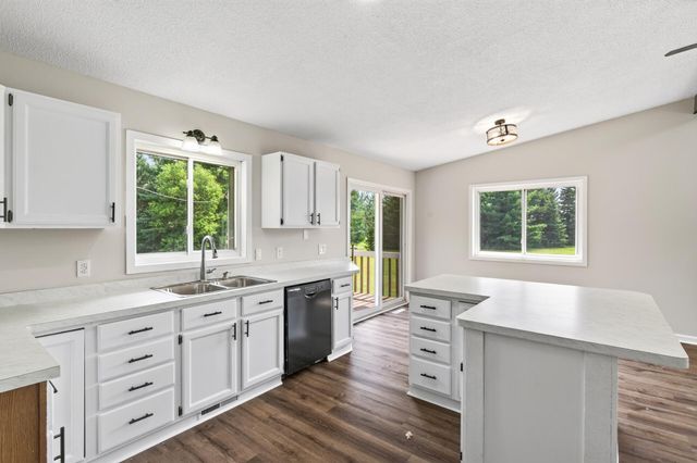 42275 Harder Avenue, Harris, MN 55032