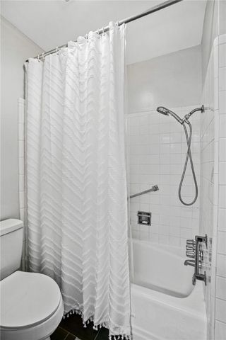 1221 W Henrietta Ave, Kingsville, TX 78363