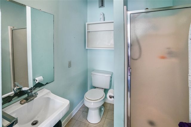 1221 W Henrietta Ave, Kingsville, TX 78363