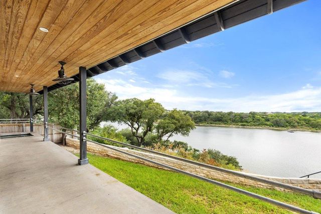 24423 Pedernales DR, Spicewood, TX 78669
