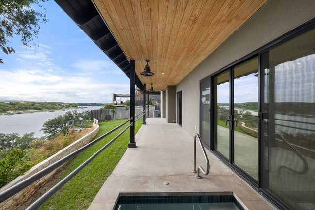 24423 Pedernales DR, Spicewood, TX 78669