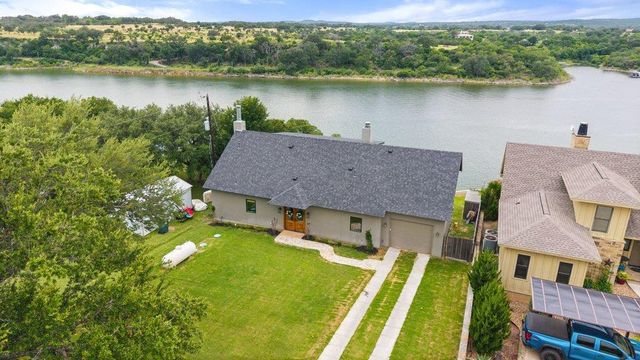 24423 Pedernales DR, Spicewood, TX 78669