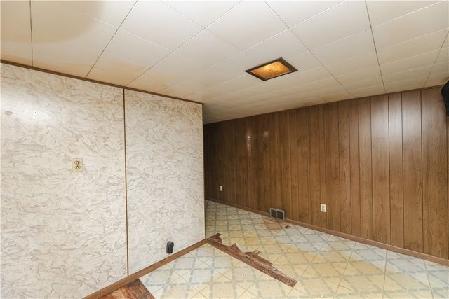 626 Pittsburgh Rd, Daugherty Twp, PA 15074