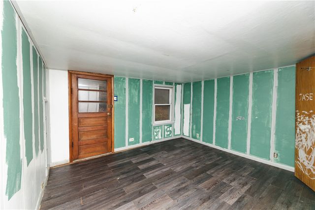 626 Pittsburgh Rd, Daugherty Twp, PA 15074