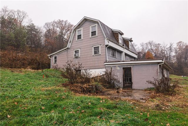 626 Pittsburgh Rd, Daugherty Twp, PA 15074