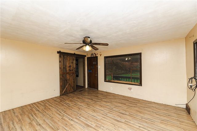 626 Pittsburgh Rd, Daugherty Twp, PA 15074