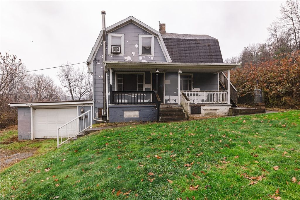 626 Pittsburgh Rd, Daugherty Twp, PA 15074
