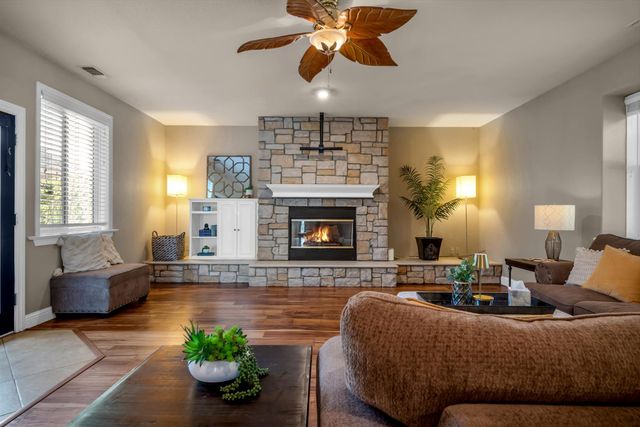 4811 Argyle Ln, Sacramento, CA 95841