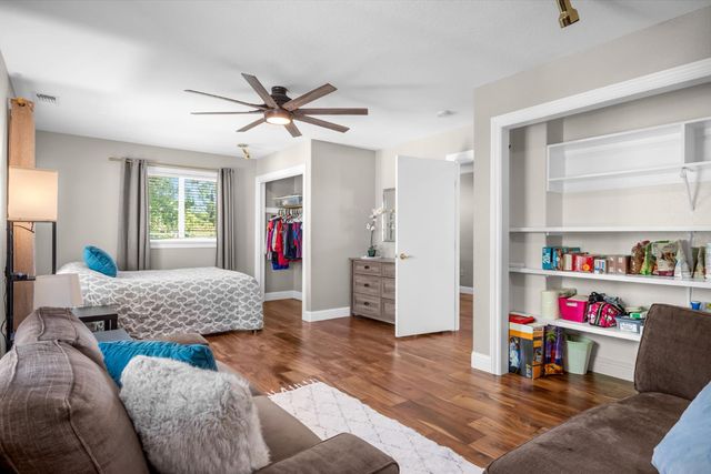 4811 Argyle Ln, Sacramento, CA 95841