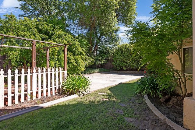 4811 Argyle Ln, Sacramento, CA 95841